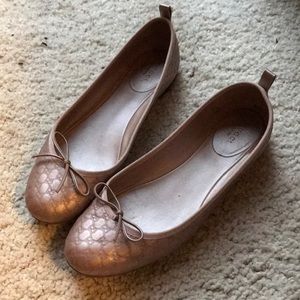 Gucci flat